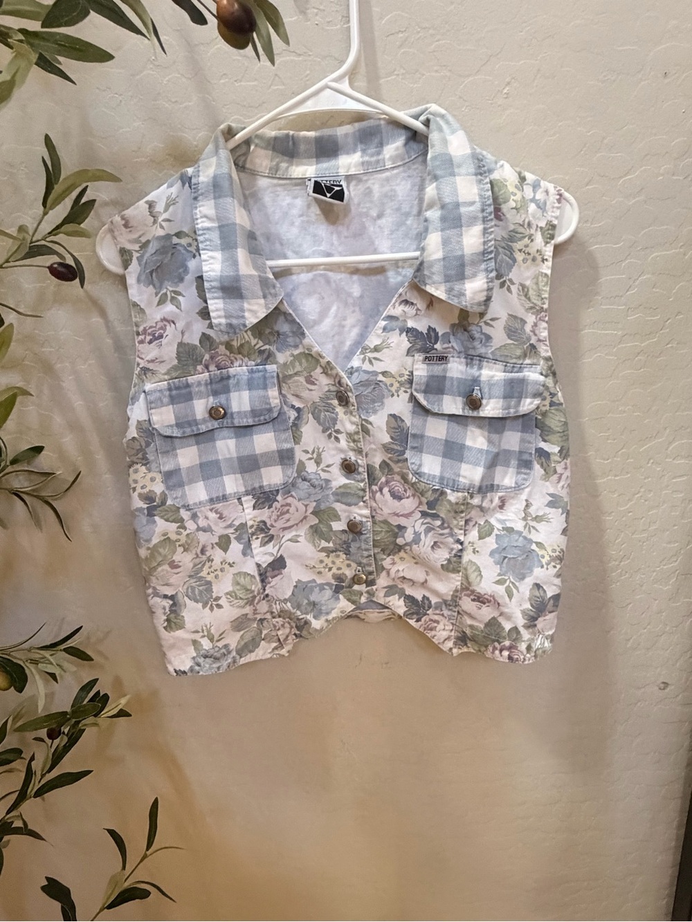 Vintage Pottery Floral & Gingham Sleeveless Shirt Vest - Blue